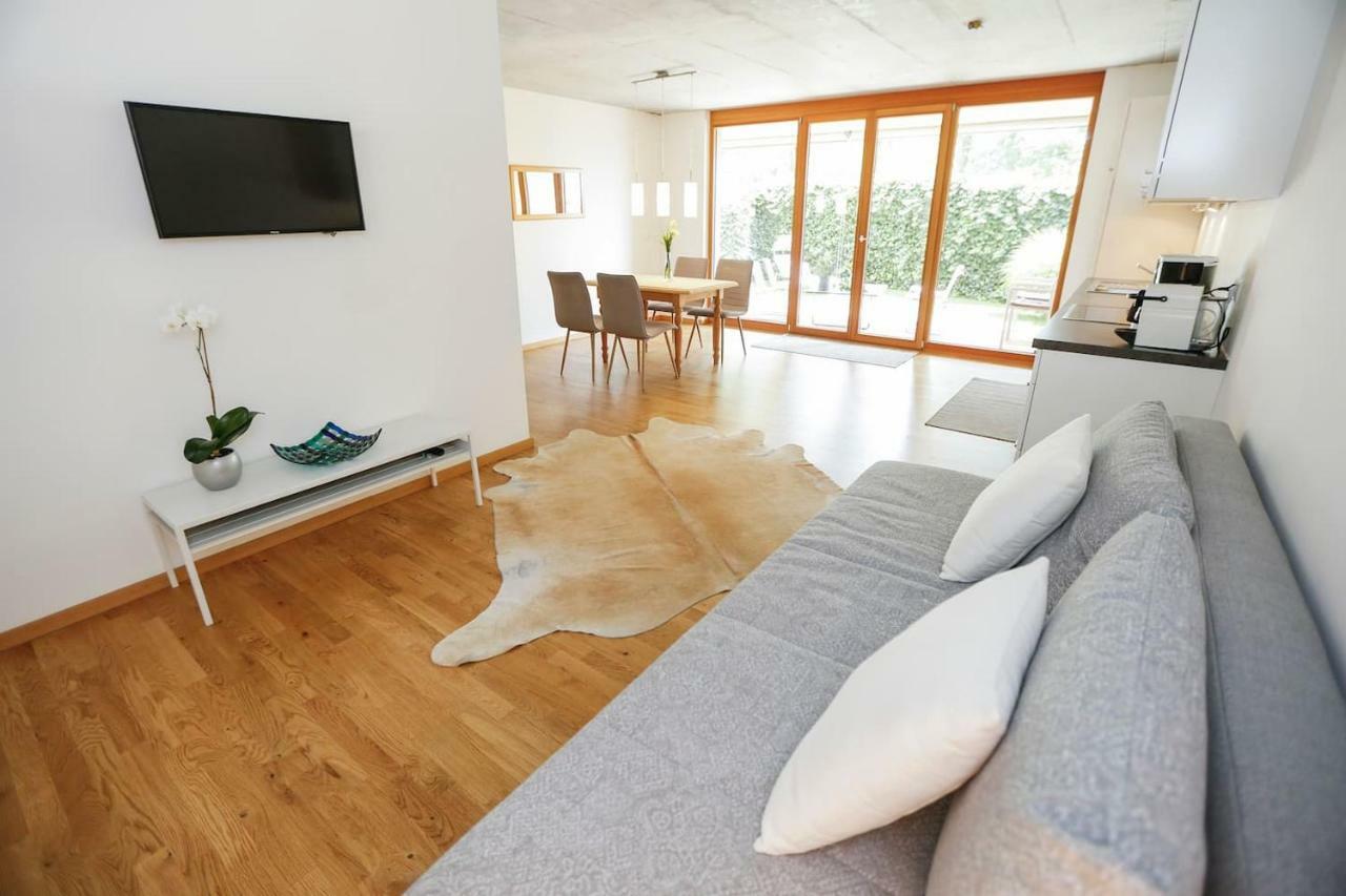 Gartenwohnung In Praemierter Wohnanlage Klaus  エクステリア 写真